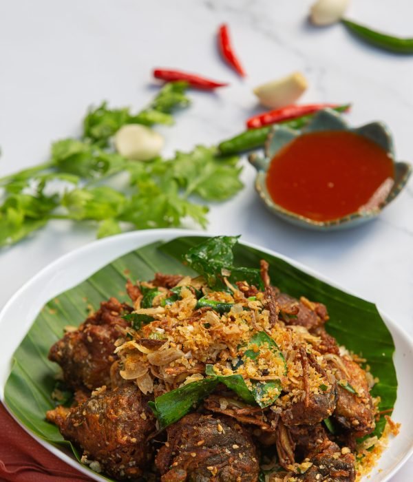 Fried Frog with Garlic and Pepper Thai food concept.